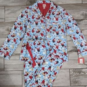 ❄️ Two Piece Christmas Pajamas ❄️